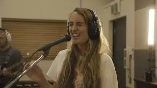 MINIQ - Little Miss No.1 (Live from Golden Retriever Studios)