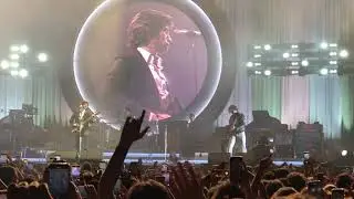 Arctic Monkeys - R U Mine? @ Madrid
