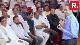 Shiv Sena Supremo Uddhav Thackeray Addresses Congress-NCP-Shiv Sena MLAs At Their Show-Of-Strength