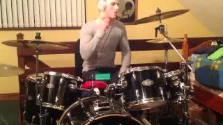 Will.i.am feat Britney Spears - scream and Shout (Dan Laird Drum Cover)