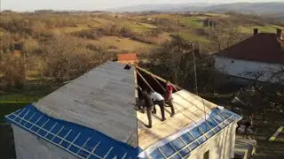 Renoviranje stare seoske kuce. 4 epizoda. Radovi oko krova