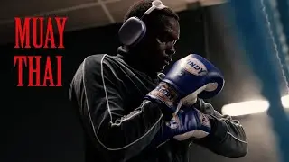 OMAR SAMB I Triple champion du monde de Muay Tha&iuml;