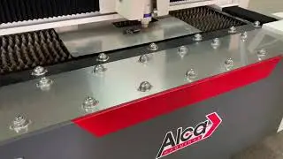 M&aacute;quina de corte a laser CNC - inox- a&ccedil;o carbono, 3000x1500 mm - 1500 W , marca ALCA M&aacute;quinas