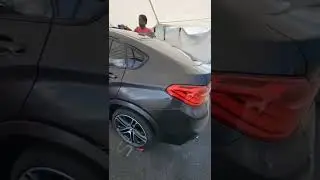 BMW X4 Glossed up to the max!