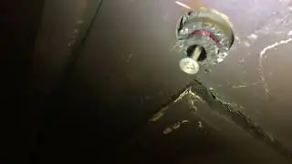 Comment ouvrir d&eacute;truire serrure &laquo;&nbsp;blind&eacute;e&nbsp;&raquo; BricaRd super s&ucirc;ret&eacute; tr&egrave;s ch&egrave;re💰.,, avec 1simple vis 🔩,!