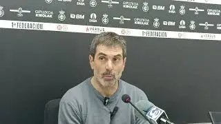 Rueda de prensa de Rams&eacute;s Gil posterior al partido entre el Real Uni&oacute;n Club y la SD Logro&ntilde;&eacute;s.
