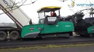 Vögele Beschicker MT3000-2 Tragschichteinbau auf Landstrasse bei Hamminkeln