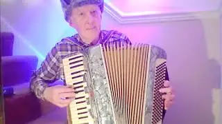 Tarantella 2 Italian dance tune on Galanti accordion