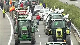 Tractorada en España para denunciar la asfixia del sector agrícola