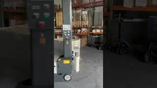 Auto pallet wrapper