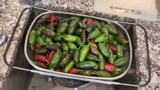 Making Jalape&ntilde;o Powder and Jalape&ntilde;o Salt (Full Process)