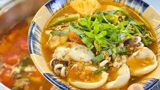 Nấu Bún Mực Chua Ngọt Kiểu Lẩu Thái Ngon Đậm Đà 