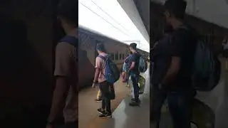 Rush for train | Belagavi Railway Station