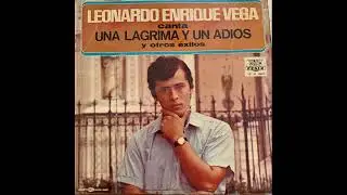KIKE VEGA (+)  QUIERO OLVIDARLA - Pasillo- Versión Original del año 1970