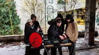 10/12dj's bckstg