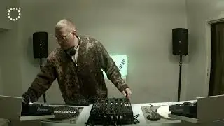 Sundry Radio 010 w/ TRVE HILL