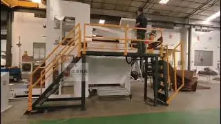 Our Automatic Feeding Machine (flatbed die-cutter), testing before deliver out to European customer.