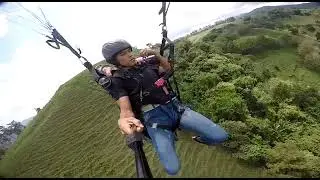 Vuelo en parapente valle del cauca
