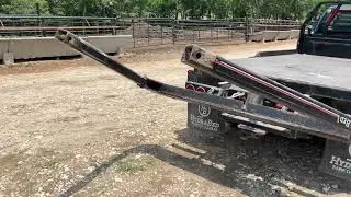 BigIron Online Auction 2017 Chevrolet 3500HD Dually Pickup W/ 12&rsquo; Hydra-Bed