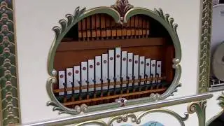 Wurlitzer 145B Band Organ - Deck The Halls
