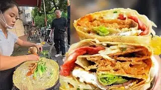 Cooking pancake rolls,  yummy street food,