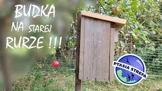 Budka na stalowej rurze