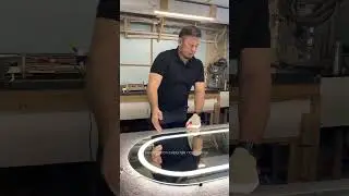 КАК УСТРОЕНО ЗЕРКАЛО С ПОДСВЕТКОЙ