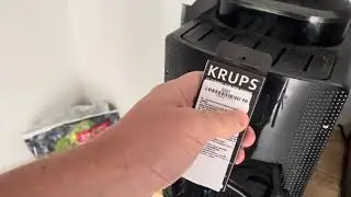 Krups | Куда положить чистящие таблетки в кофемашину?