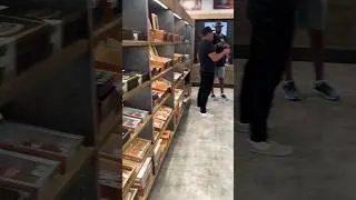Cigar Shopping ​⁠at Cigars International, located in Katy Texas