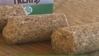 Agape Naturals: Garlic stick treats for horses and fly control