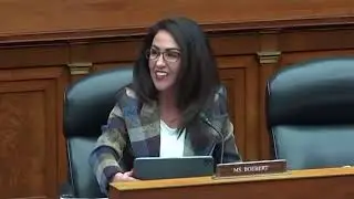 LAUREN BOEBERT ASKS WHISTLEBLOWERS ABOUT UNDERWATER ALIEN BASES AT UFO/UAP HEARING
