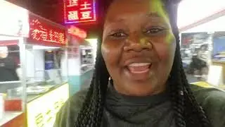 NIGHT MARKETS IN CHINA//LIVING ABOARD//NEW CULTURE//JAMAICAN IN CHINA 🇯🇲🇨🇳