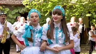 ANDREEA & ALEXANDRA ZIFCEAK  - Kemu je tak dobre