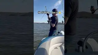 We OBVIOUSLY knew we wouldn&rsquo;t catch ANY fish 😆 #fishing #fail #trending