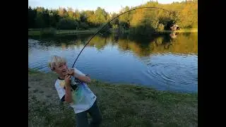 Ørred kæmper med drengene 🎣