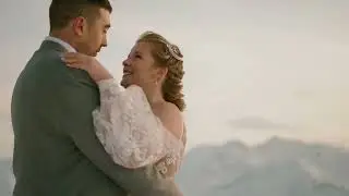 Kicking Horse Winter Wedding in Golden BC with the Bride and Groom Skiing