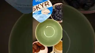 Skyr Bowl: 58g Protein 💪 | Delicious 🤤 & Ready in Under 5 Mins ⏱️