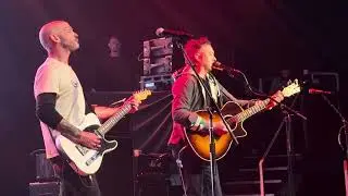 Rise Against (Tim & Zach) - Rockin&rsquo; in the Free World (Neil Young)