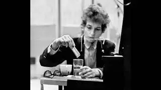 Bob Dylan - Love Minus Zero / No Limit [RARE INSERT & STUDIO BANTER]
