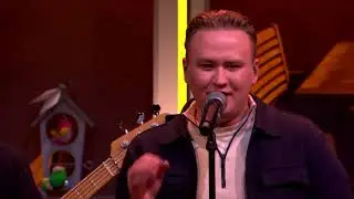 Jesse Prins  - Thuis hier op het plein • De Oranjewinter // SBS6