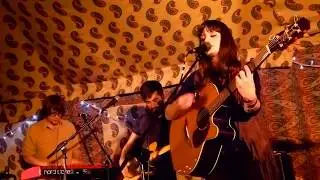 Ellen and the Escapades - All The Crooked Scenes