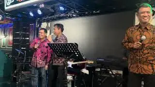 POV ; You see original sound SURSAR, enjoy the lirik, #thmalau #sursar 