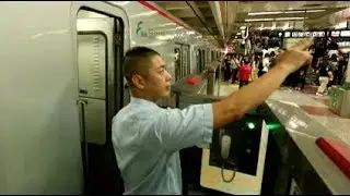 Beijing Subway's Average Daily Ridership Surpasses 10 Million
