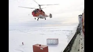China&rsquo;s Antarctic Research Expedition Team Unloads Supplies From Icebreaker Xuelong