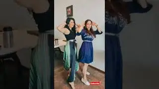 Prajkta mali dance with rjshruti #Raanbaazaar #kundi lga de saiyyan #shorts