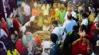 Chain Snatching in Gaya Vishnupad Temple 