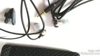 RHA MA 390 earphone