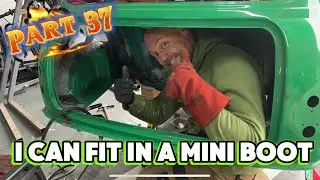 Classic mini build. Finishing off the carbon fibre boot floor. Part 37