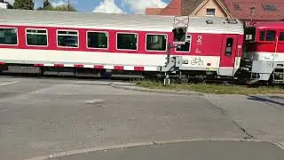 R 939 FATRAN cez železničn&eacute; priecestie