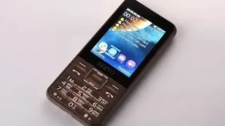 Servo V8100 Quad Sim Cell phone